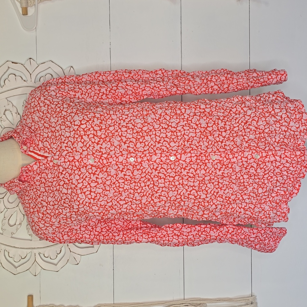 J. McLaughlin Lois Red and Pink Stretch Crinkle Button-Up Shirt